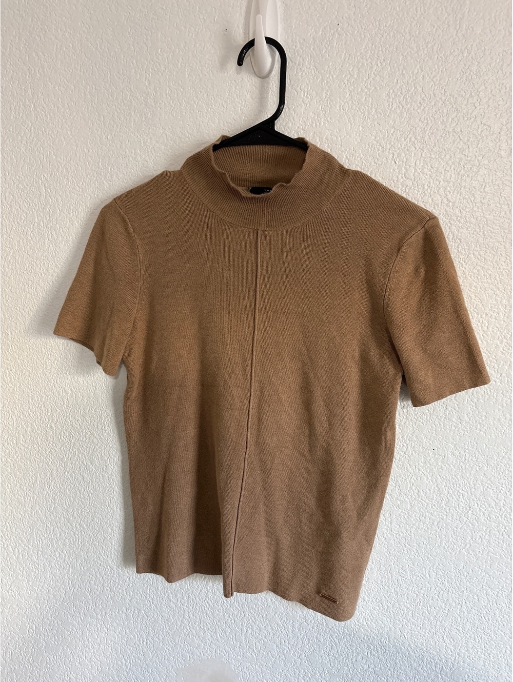 Tahari Women's XS Camel Brown Short Sleeve Sweater with Mock Neck